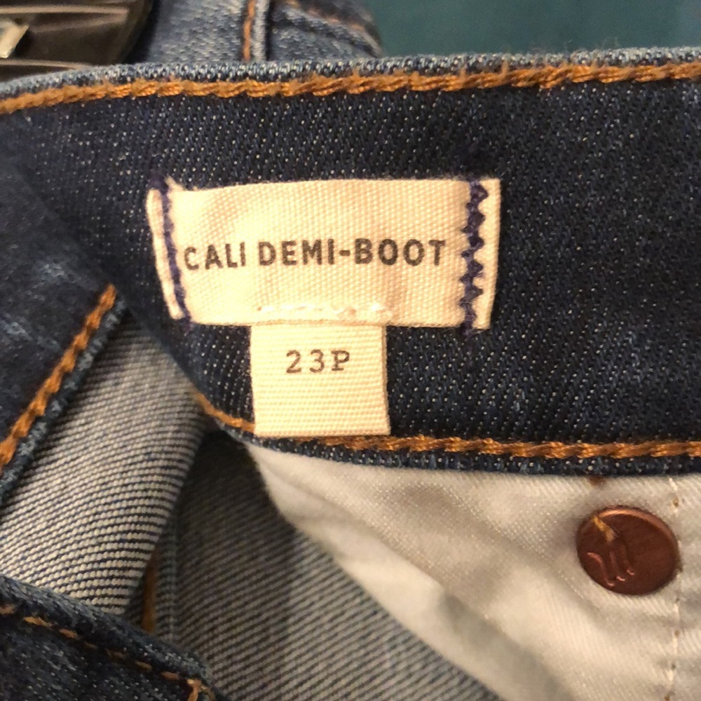 Madewell Calu Demi-Boot Cut Blue Jeans - Picture 4 of 4